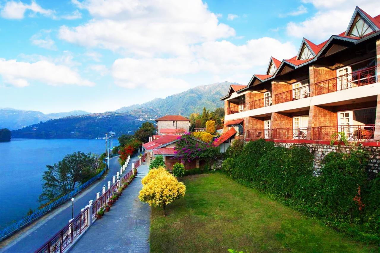Neelesh Inn- A Luxury Lake View Hotel- 20 Kms From Nainital Bhīm Tāl Buitenkant foto